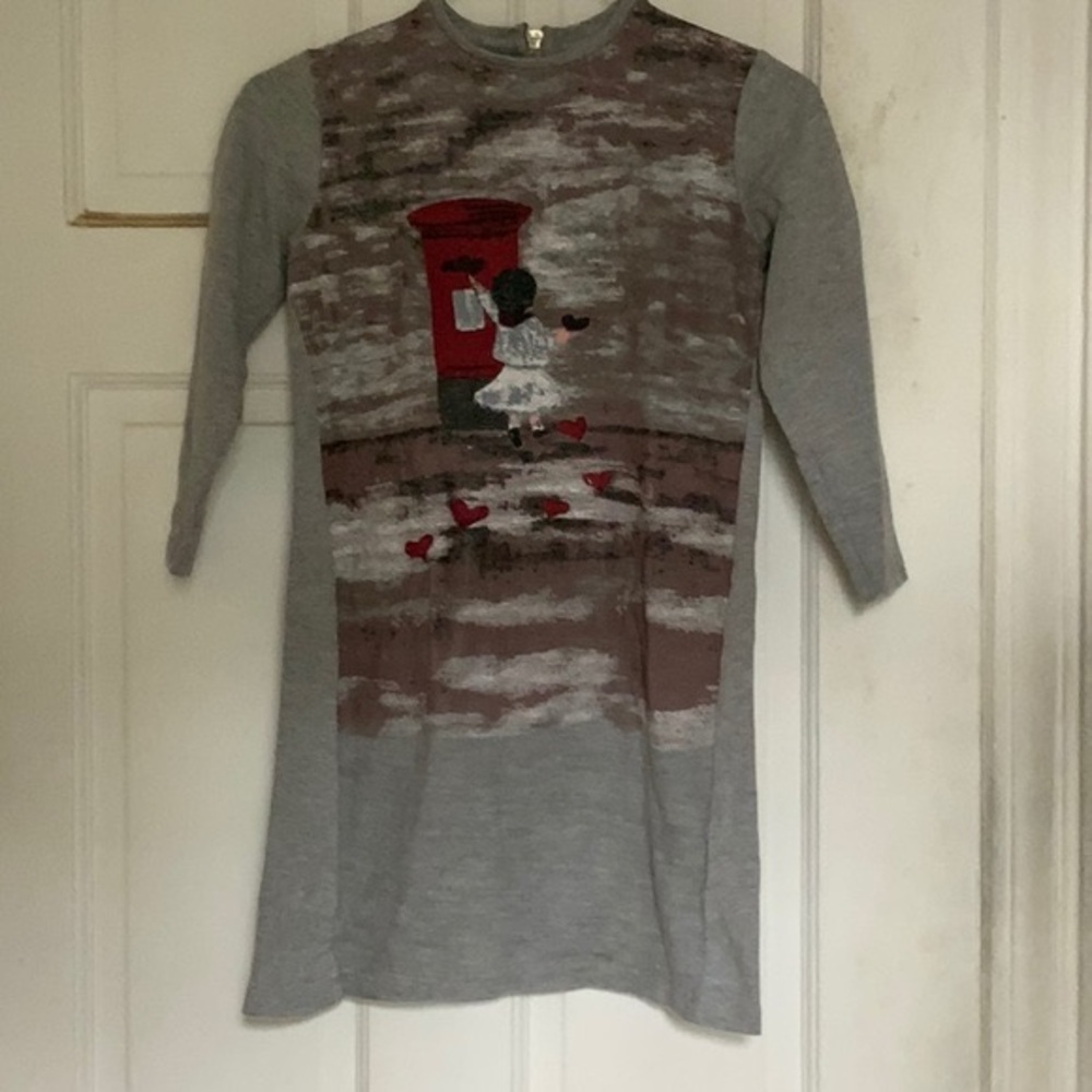 *Curly Joe girls gray graphic dress in size 7 *